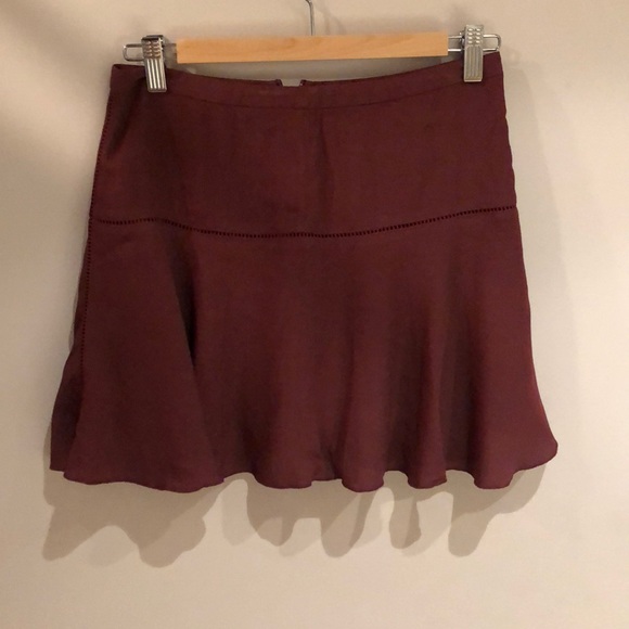 Aritzia Sunday Best Hartley Skirt - Picture 3 of 7